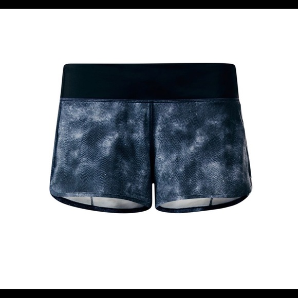 Mint Lululemon Speed Short Mini Diffusion 6 2.5” - Picture 2 of 13